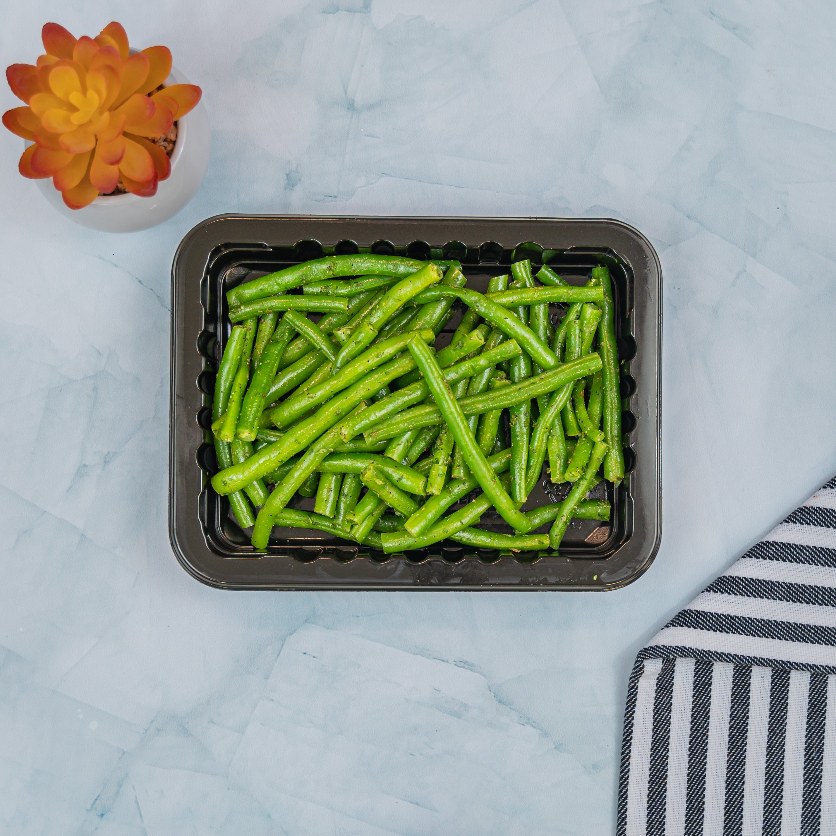 1 lb String beans - HealthyHolic